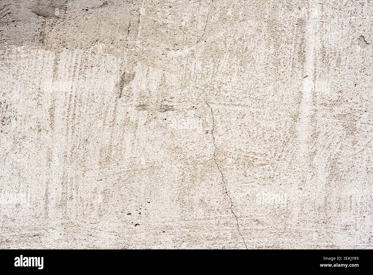 Texture, muro, cemento, può essere usato come sfondo. Frammento di parete con graffi e crepe Foto Stock