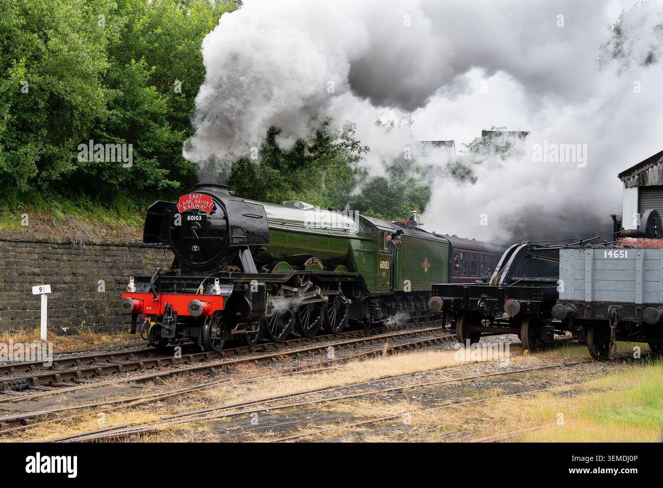 La locomotiva a vapore Flying Scotsman lascia la stazione di Bury Bolton Street sulla East Lancashire Railway Foto Stock