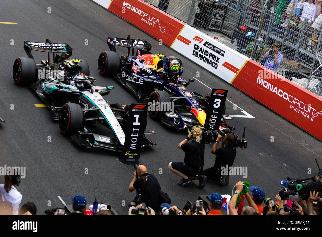 Montecarlo, Monaco. 7 giugno 2026. Andrea Kimi Antonelli e Isack Hadjar, durante la Formula 1 Louis Vuitton Grand Prix de Monaco. Crediti: Alessio Morgese / Alamy live news Foto Stock