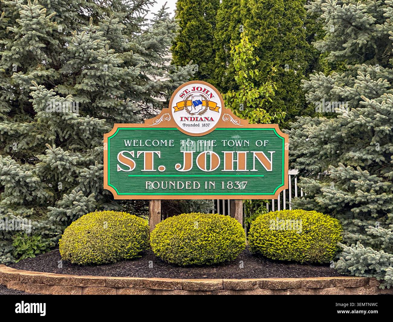 Cartello di benvenuto per la città di St. John, Indiana USA, 3 maggio 2026 - Immagine stock catturata con smartphone