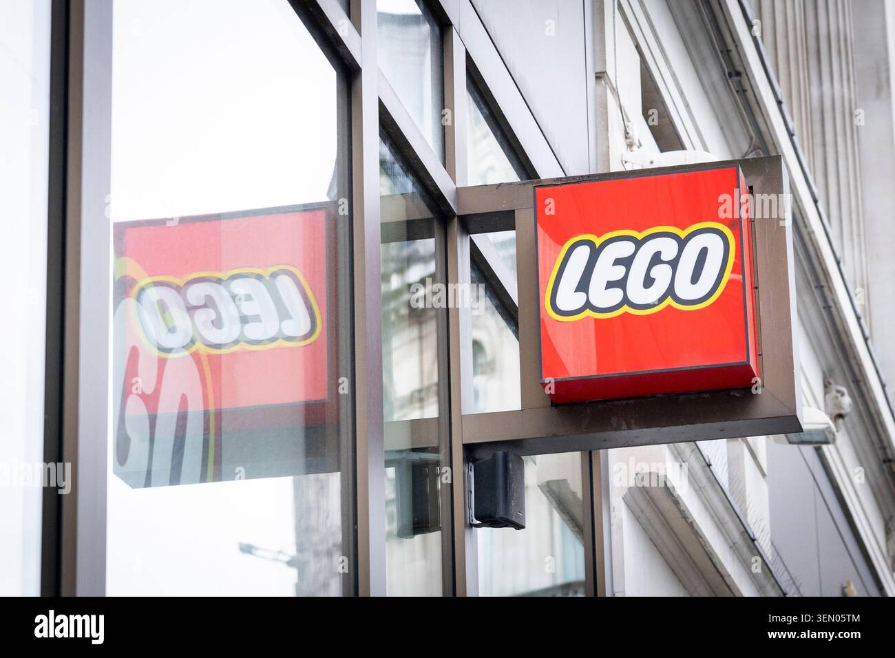 LONDRA, INGHILTERRA. 08-06-26. Il negozio Lego a Leicester Square nel centro di Londra, Inghilterra. Foto: SMP News Foto Stock
