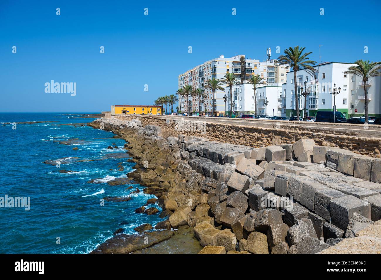 Lungomare di Cadice, Paseo del Vendaval, Spagna Foto Stock