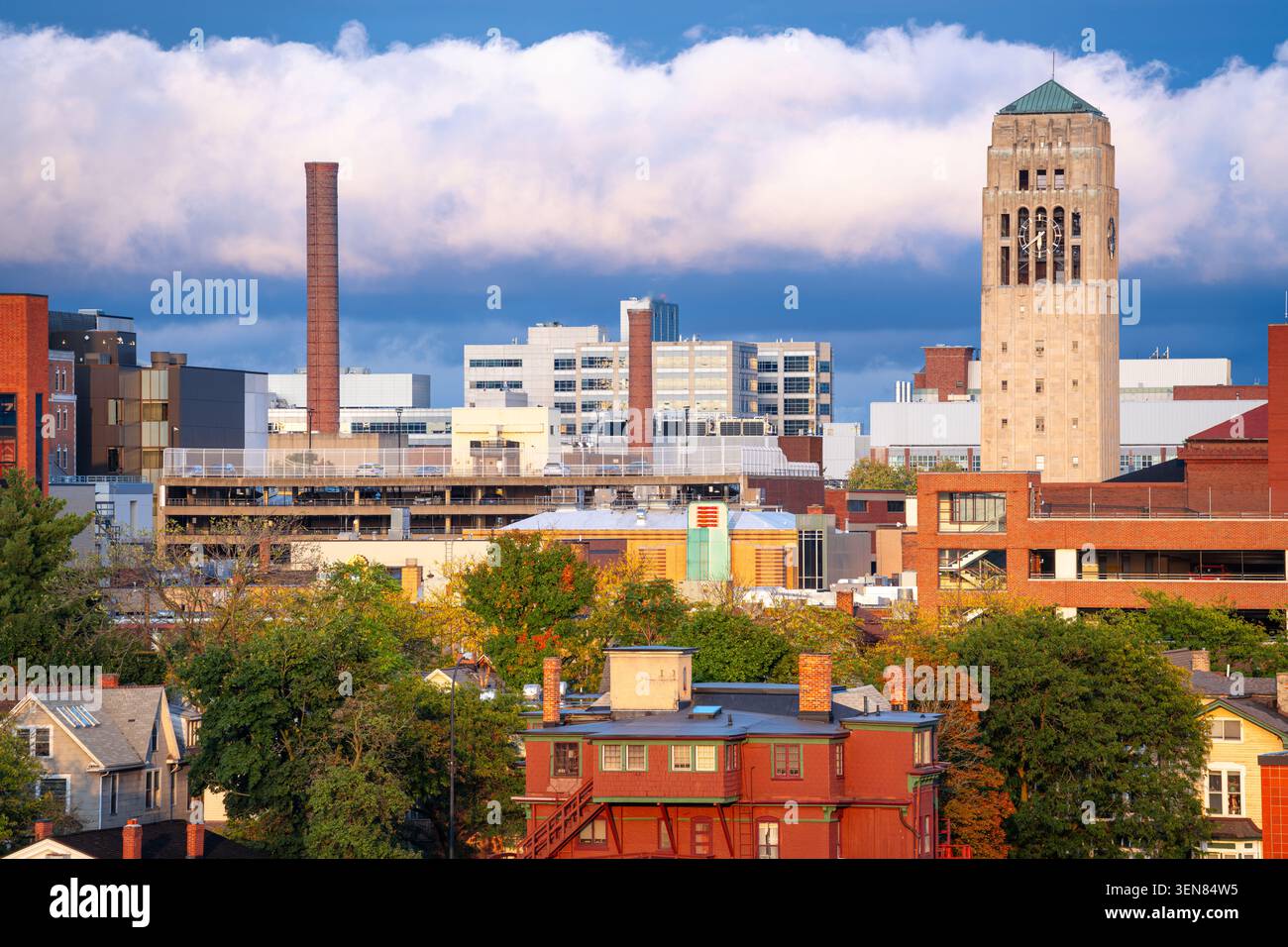 Ann Arbor, Michigan, Stati Uniti, skyline della città al crepuscolo. Foto Stock