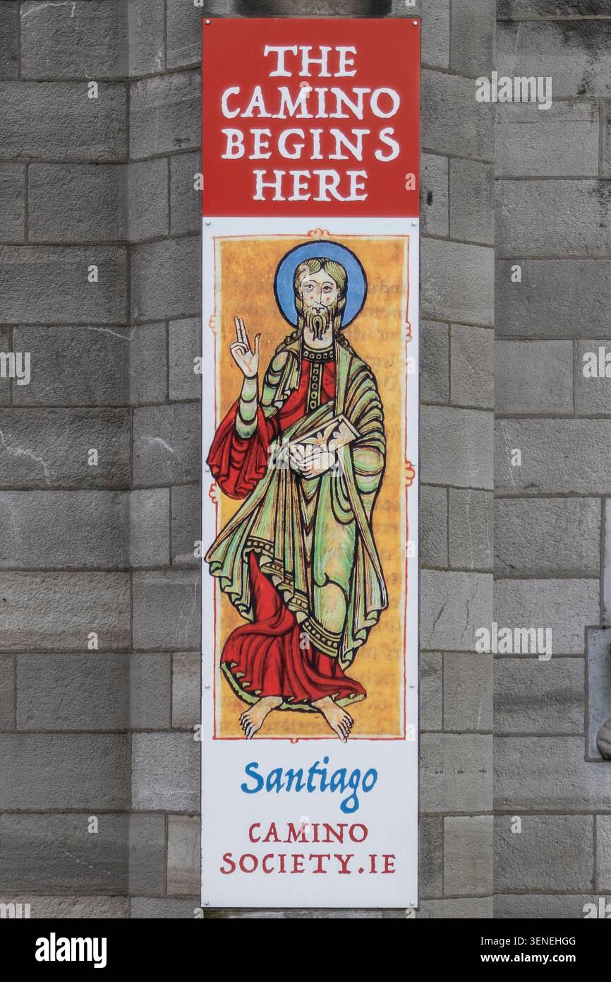 A Dublino, affermano che la Chiesa di San Giacomo è l'inizio del cammino di Santiago, e in un certo senso lo è. E' l'inizio del tradizionale pellegrino Foto Stock