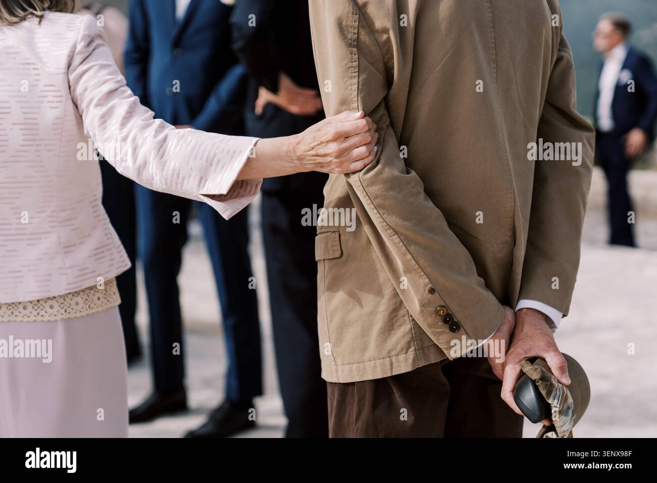 Primo piano di persone che socializzano all'evento Outdoor Foto Stock
