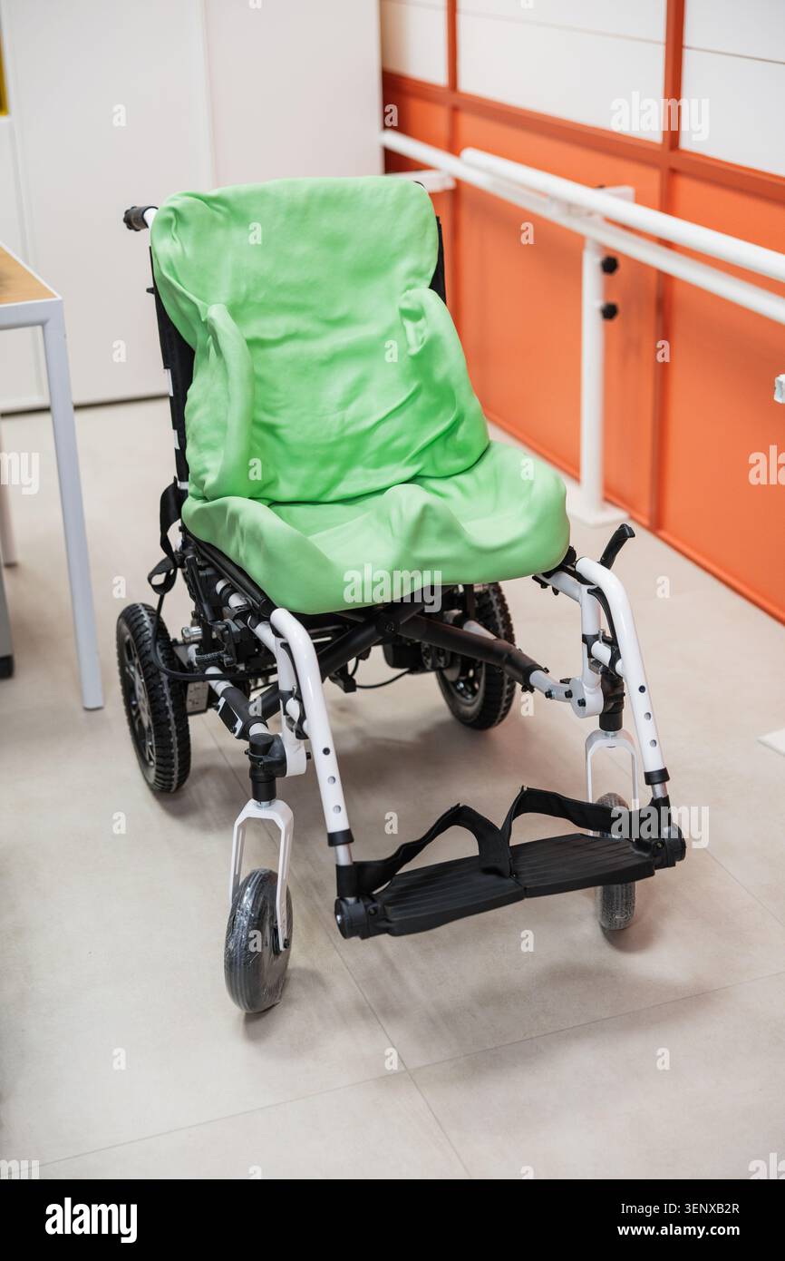 Sedie a rotelle ortopediche personalizzate con cuscini sottovuoto Foto Stock