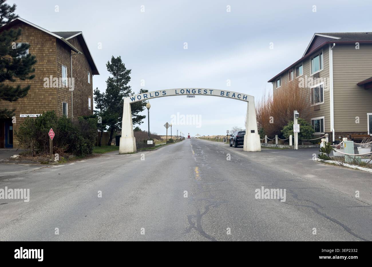 Strada di accesso a Long Beach, la spiaggia sabbiosa più lunga del mondo, nello stato di Washington, Stati Uniti Foto Stock