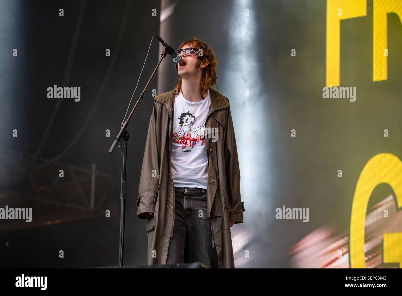 Oslo, Norvegia. 12 giugno 2026. Il cantante svedese Fred Soila esegue un concerto dal vivo durante il festival musicale norvegese Piknik i Parken 2026 a Oslo. Foto Stock