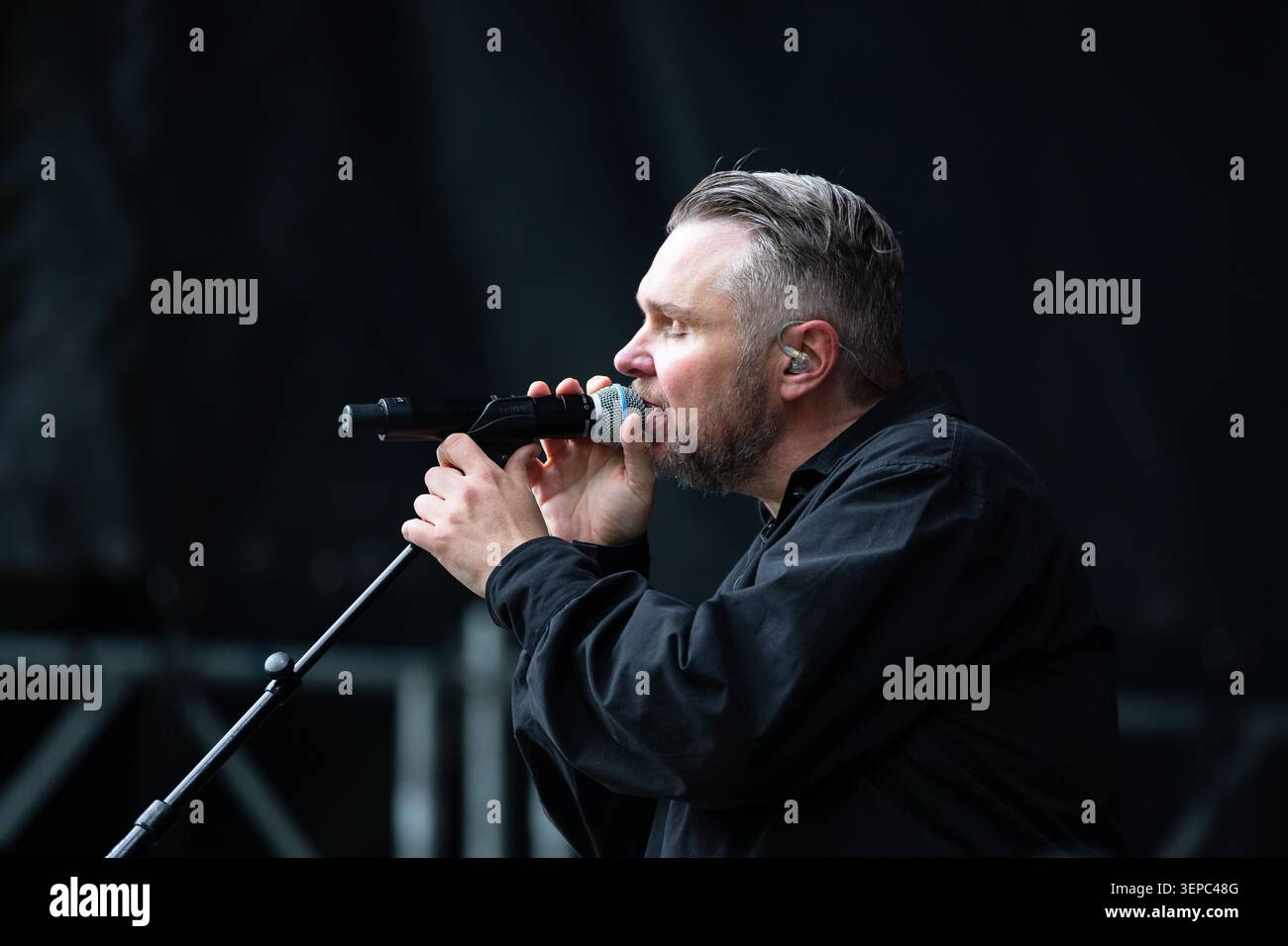 Oslo, Norvegia. 12 giugno 2026. Il cantante e cantautore norvegese Truls esegue un concerto dal vivo durante il festival musicale norvegese Piknik i Parken 2026 a Oslo. Foto Stock