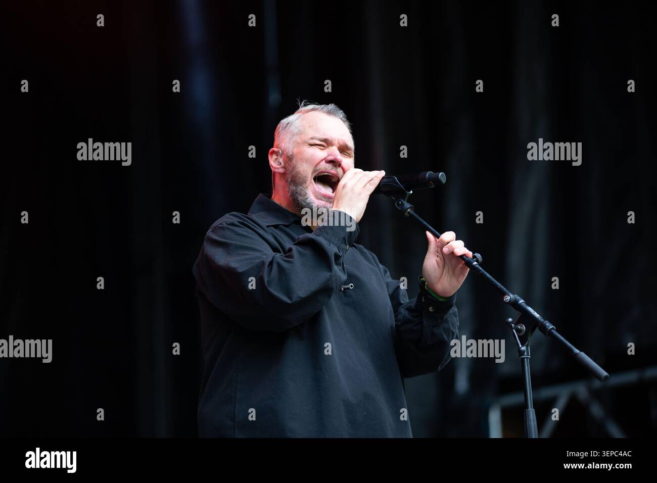 Oslo, Norvegia. 12 giugno 2026. Il cantante e cantautore norvegese Truls esegue un concerto dal vivo durante il festival musicale norvegese Piknik i Parken 2026 a Oslo. Foto Stock