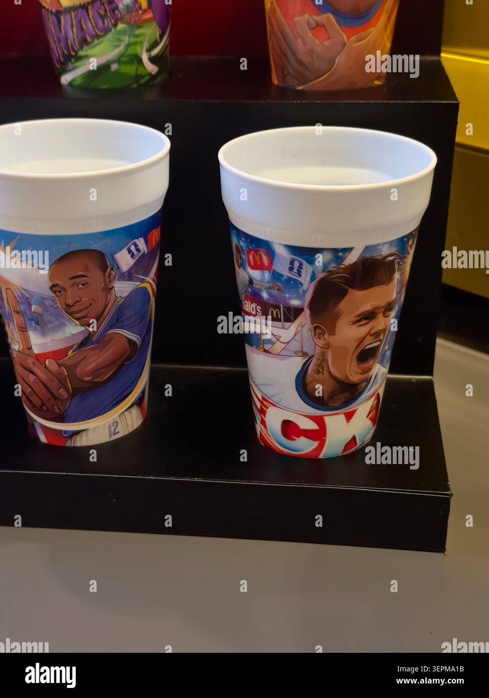 Campagna gratuita McDonalds per la Coppa del mondo 2026 - Immagine stock catturata con smartphone
