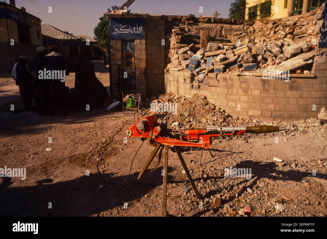 Posto dei Mujahideen a Karti Sangi dopo tre giorni di combattimenti, agosto 1992 Foto Stock