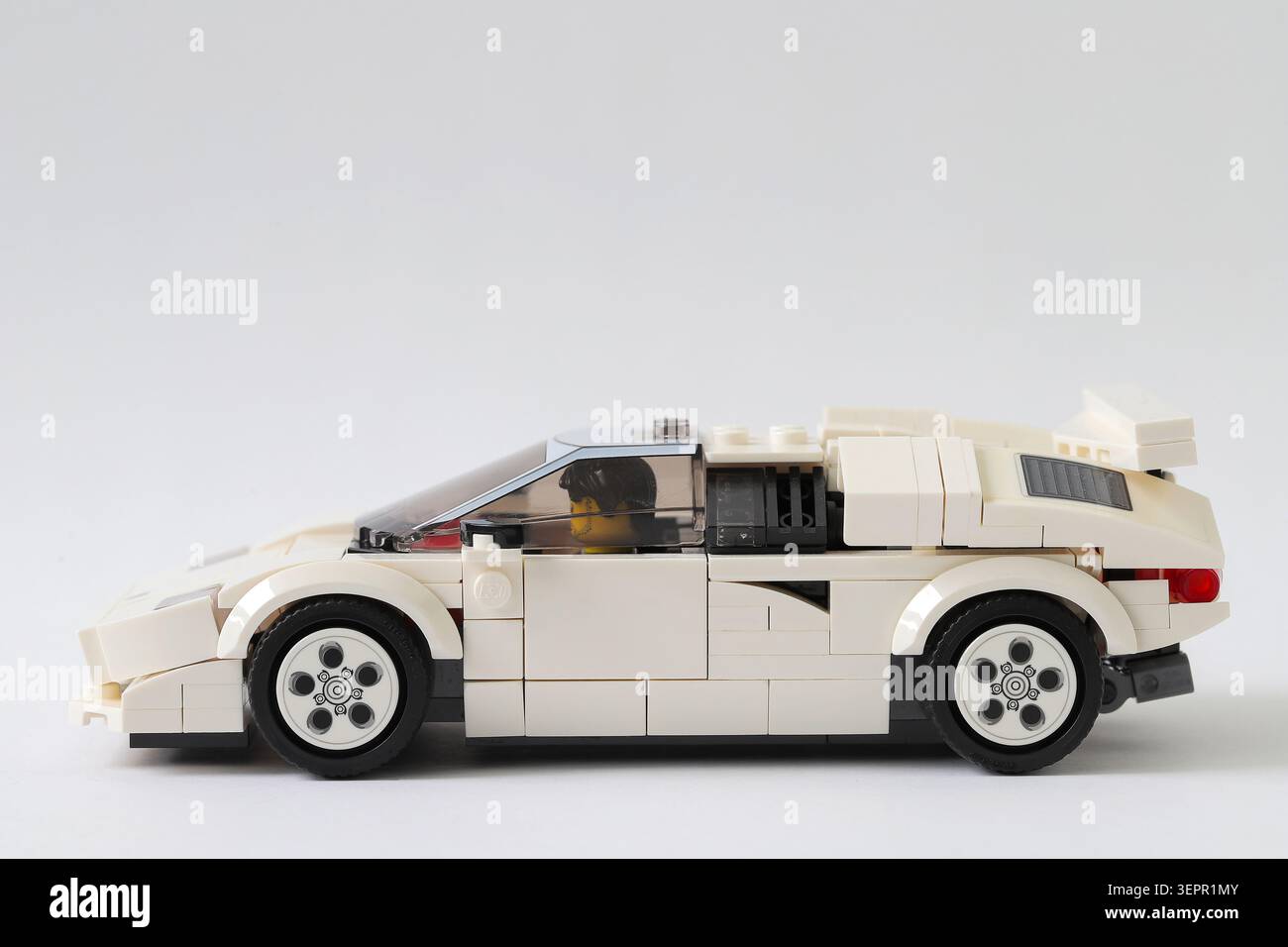 Vista laterale Lamborghini Countach per auto LEGO Foto Stock
