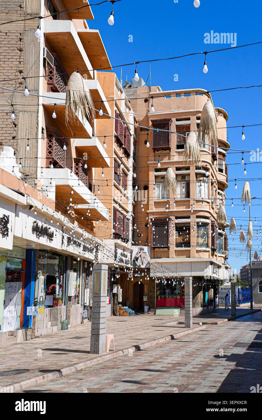 Edificio di appartamenti mondern nel centro storico di al Balad a Taif in Arabia Saudita Foto Stock