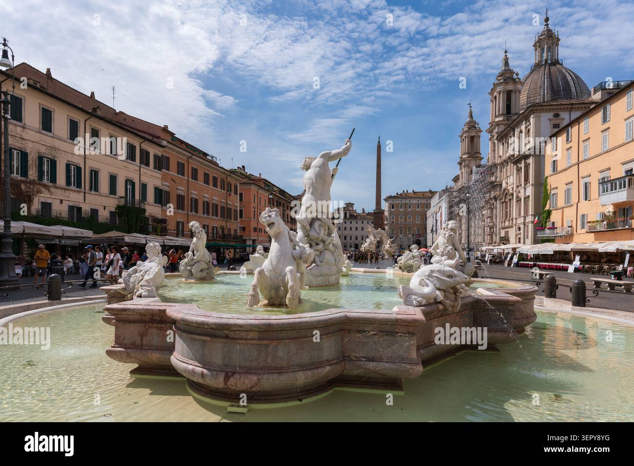 Fontana del Nettuno , nota anche come Fontana dei Calderari in Piazza Navona, Roma Foto Stock
