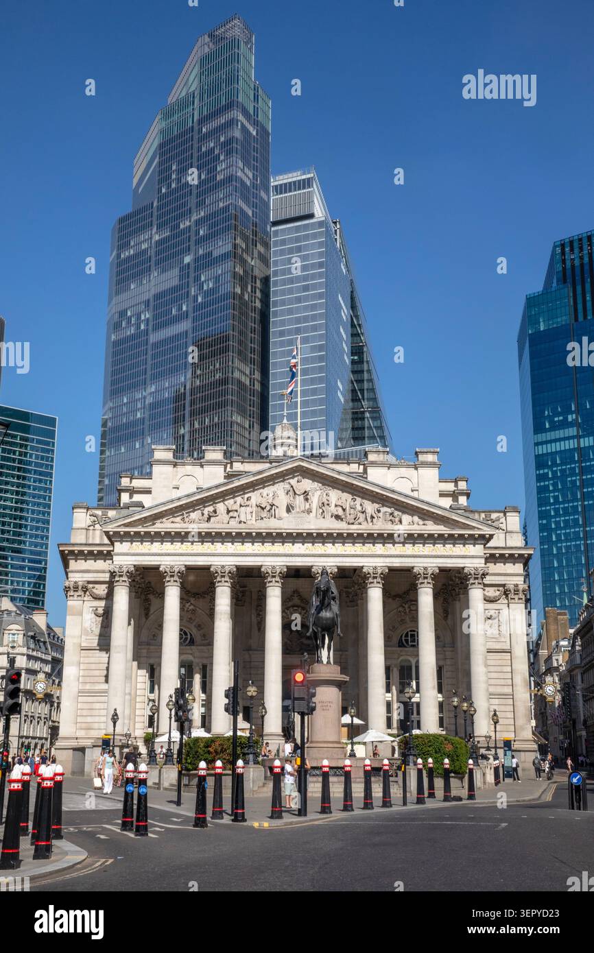 Londra, Regno Unito - 26 maggio 2026: L'edificio Royal Exchange nella City di Londra, Regno Unito. Foto Stock
