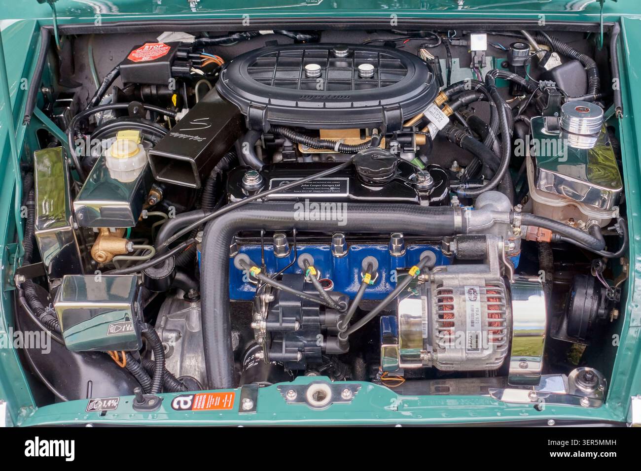 Dettagli motore Rover Mini Cooper. 1997, 1275 cc, MPI Foto Stock