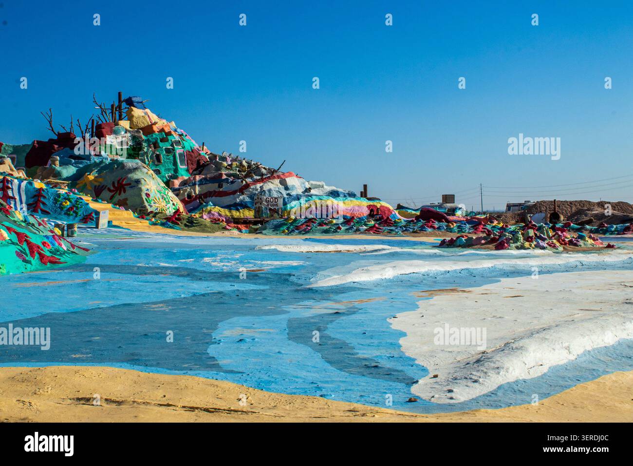 Salvation Mountain creata da Leonard Knight, Niland, California Foto Stock