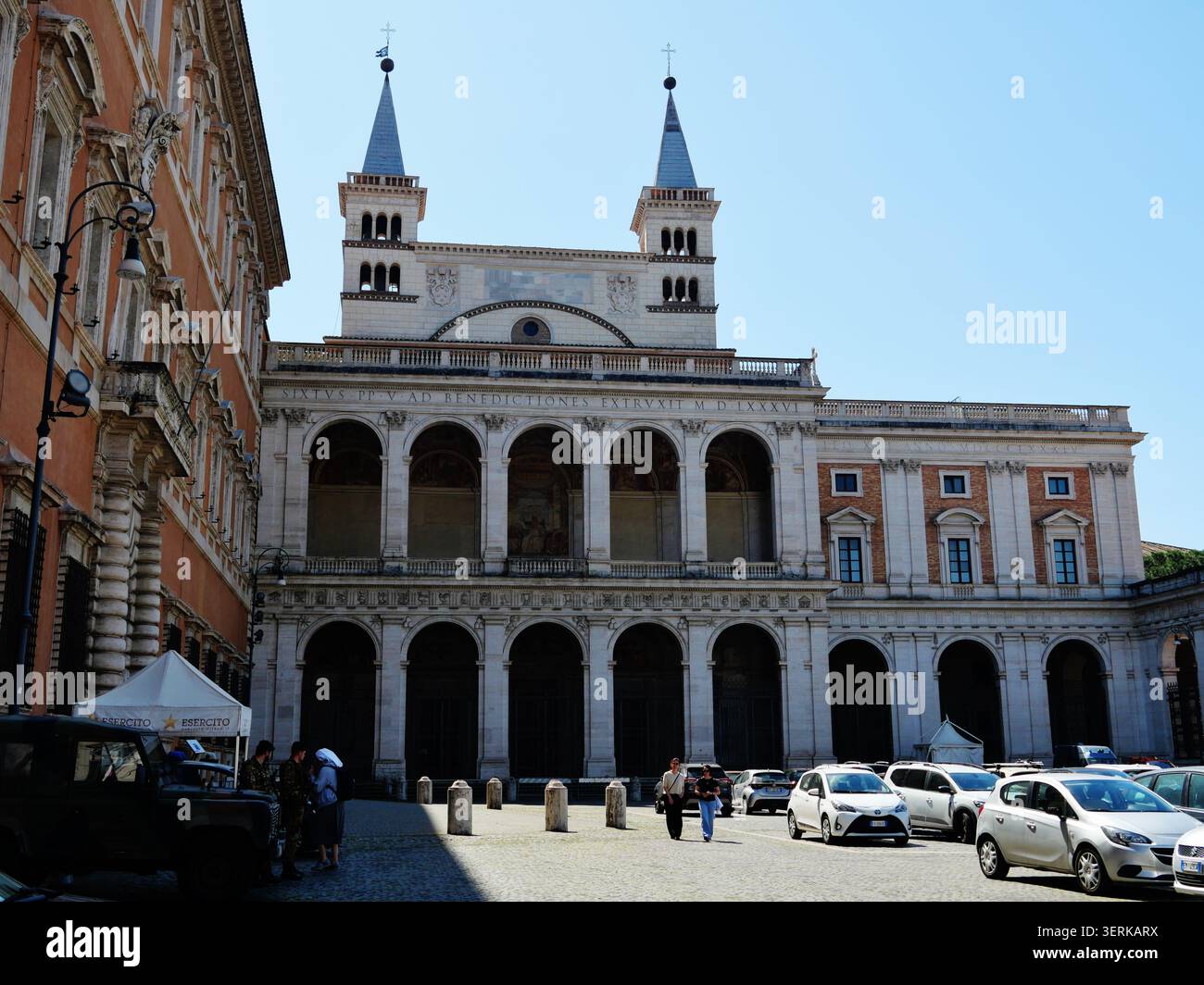 Piazza Giovanni Paolo II, Roma, Lazio, Italia, aprile 2024 Foto Stock