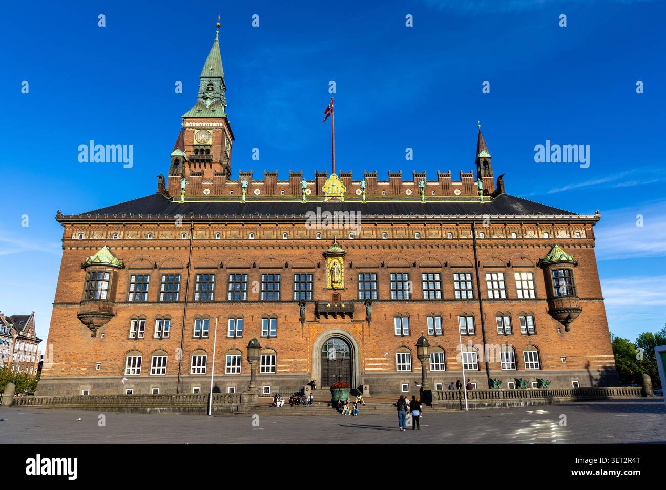 Esterno del municipio di Copenaghen (Københavns Rådhus) in stile rinascimentale romantico del XIX secolo, Copenaghen, Danimarca Foto Stock