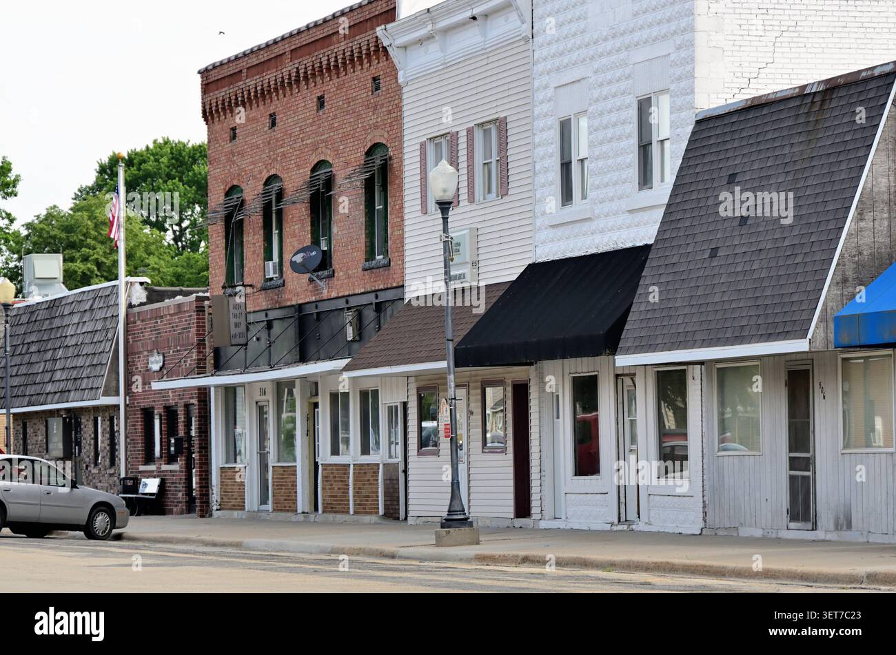 Matson, Illinois, Stati Uniti. Una venerabile Main Street in una piccola comunità del Midewest degli Stati Uniti. Foto Stock