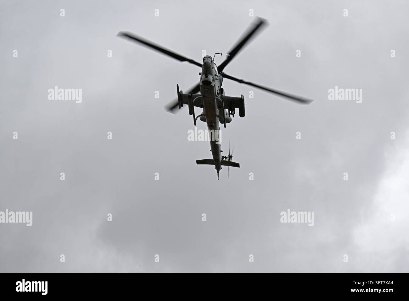 Elicottero di attacco USMC AH-1Z Viper in testa Foto Stock