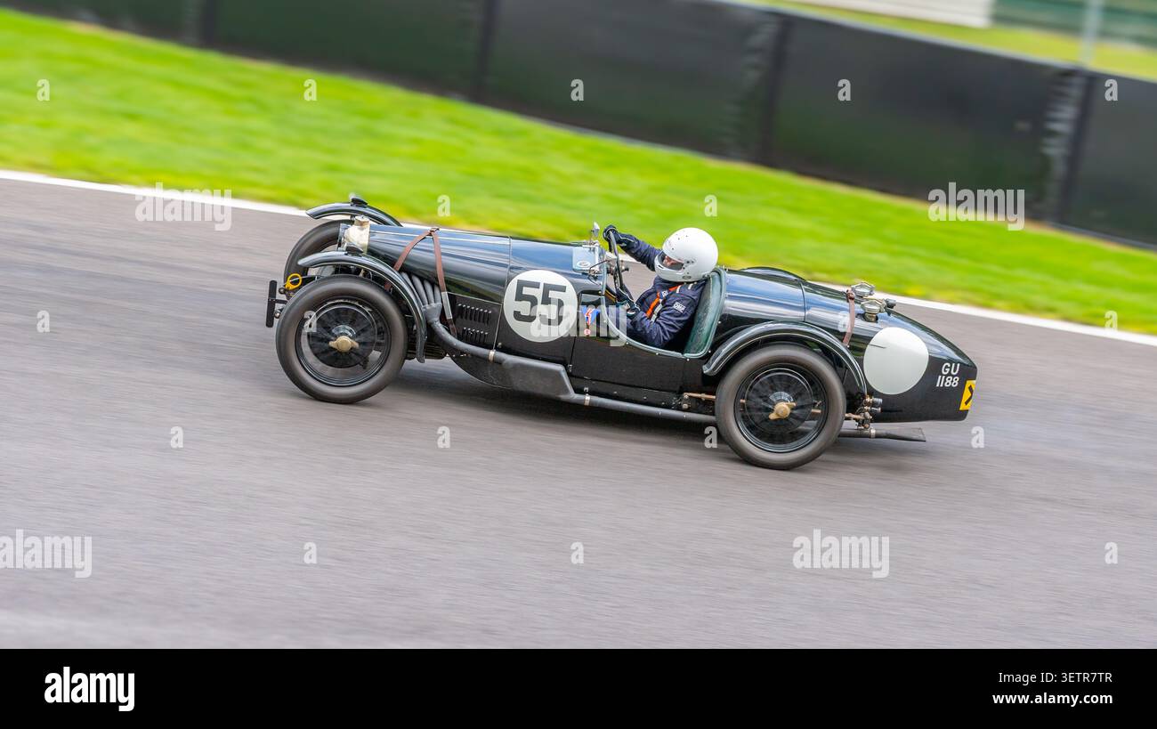 The Vintage Sports Car Club, V.S.C.C. Race day event presso il circuito di Caldwell Park, Lincolnshire, Inghilterra, Regno Unito, giugno, 2026 Foto Stock