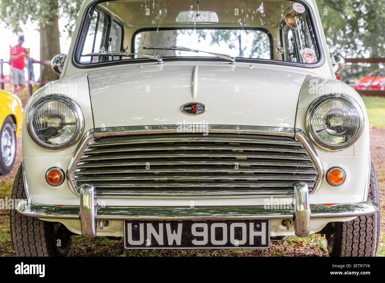 White Morris Mini Cooper S mk ll. Foto Stock
