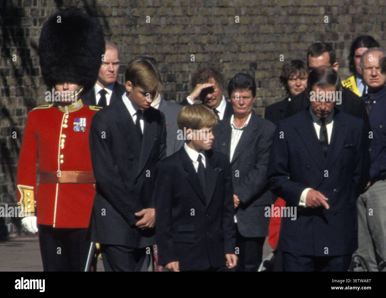 Sua altezza reale PRINCIPE FILIPPO, PRINCIPE GUGLIELMO, PRINCIPE HARRY, PRINCIPE CHALRES. Funerale della Principessa Diana, la Principessa di Galles, Londra, Inghilterra, 6 settembre 1997. Foto Stock