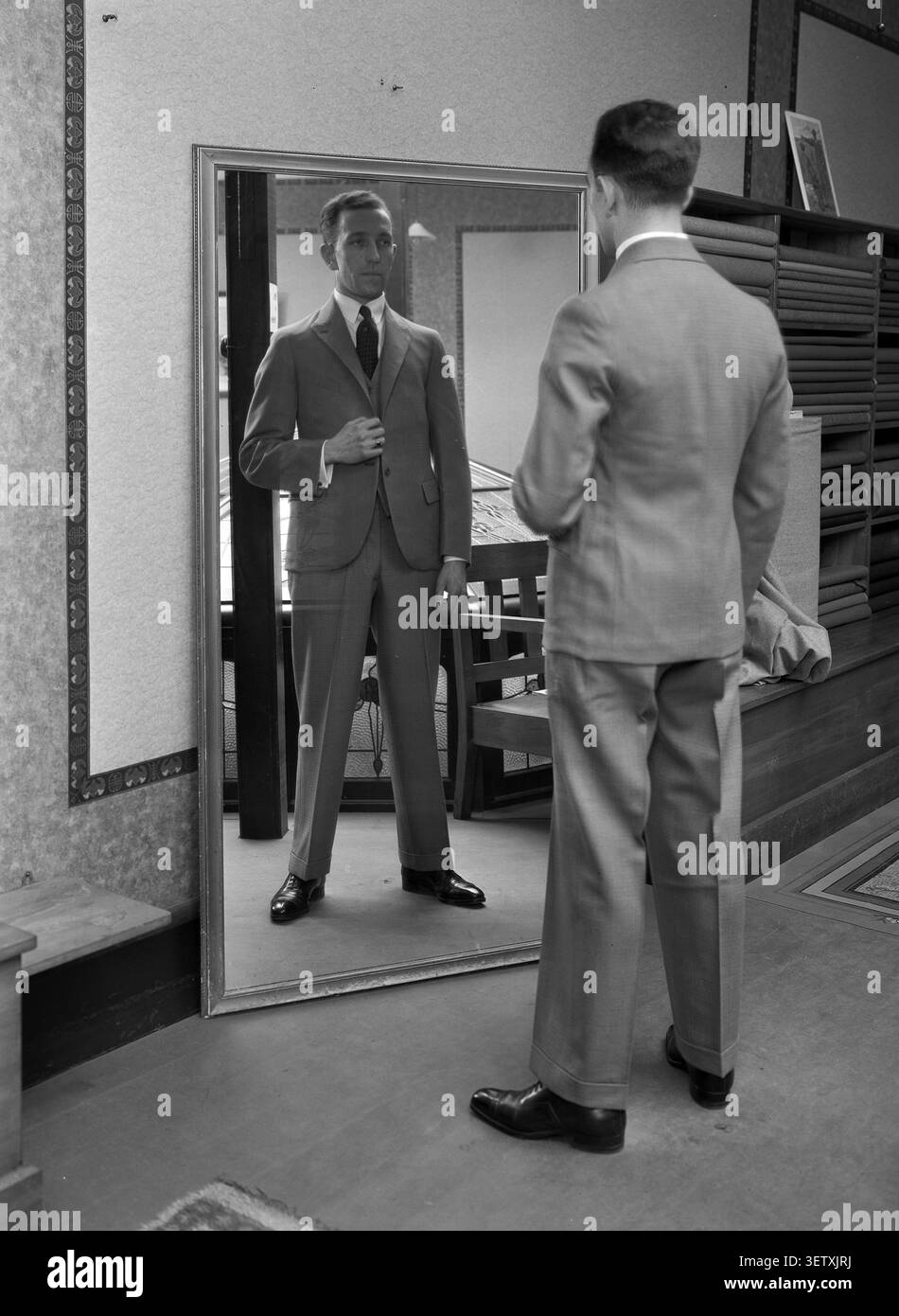Man in a Suit te Papa creato: 1 gennaio 1925 Foto Stock