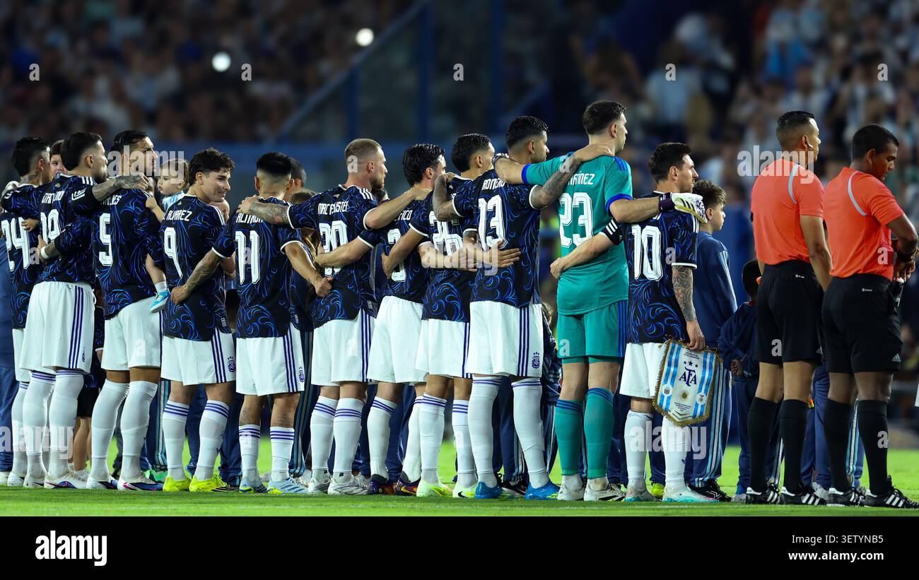 Buenos Aires, Arg 31 marzo 2026. I giocatori argentini si schierarono prima dell'amichevole internazionale tra Argentina e Zambia a la Bombonera Foto Stock