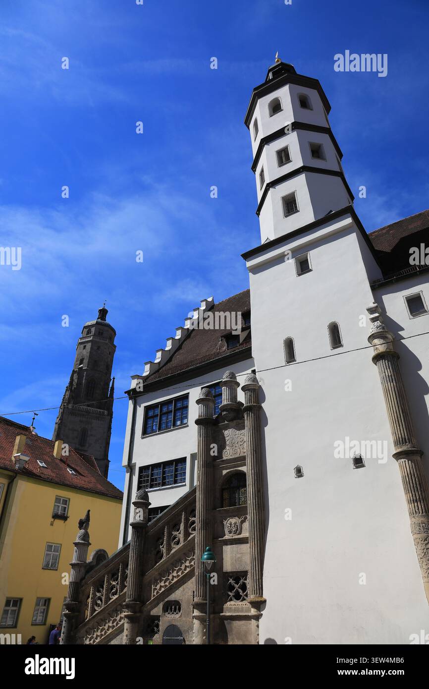 Città vecchia, Municipio, Nördlingen, Noerdlingen, distretto di Donau-Ries, Svevia, Baviera, Germania Foto Stock