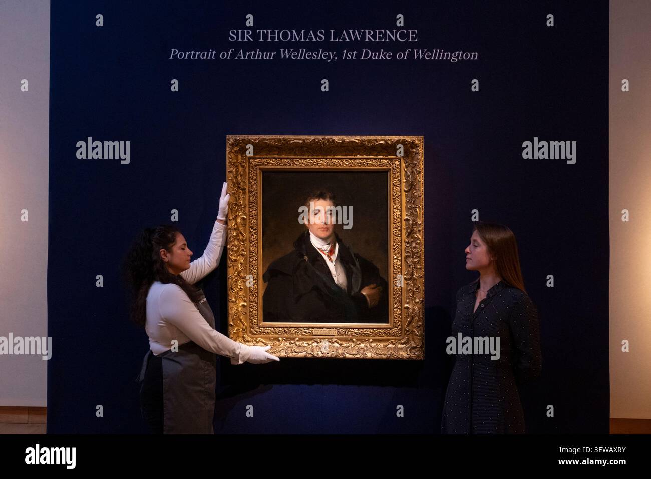 Un ritratto del Duca di Wellington di Sir Thomas Lawrence in mostra a Christie's, Londra, il 26 giugno 2026. Christie's Classic Week (dal 30 giugno all'8 luglio) riunisce opere di qualità museale e collezioni d'arte private e la mostra pre-vendita è aperta al pubblico. Foto Stock