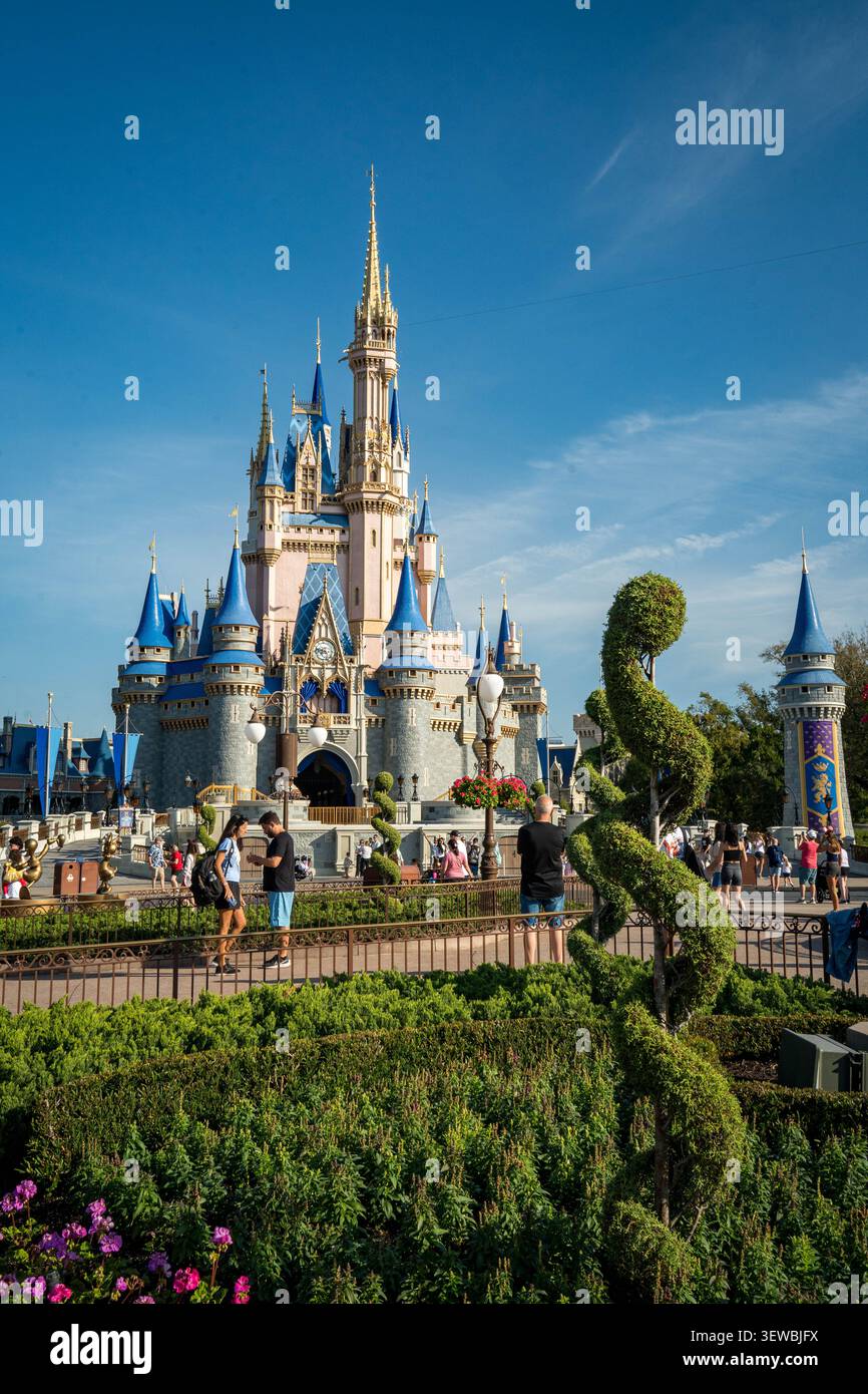 Castello e giardini di Cenerentola al Walt Disney World Foto Stock