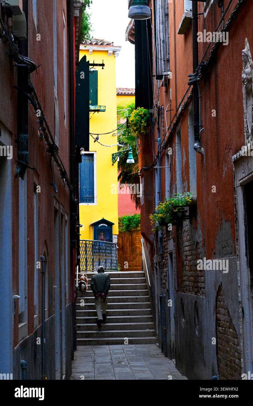 Scena di strada a Venezia, Italia. Foto Stock
