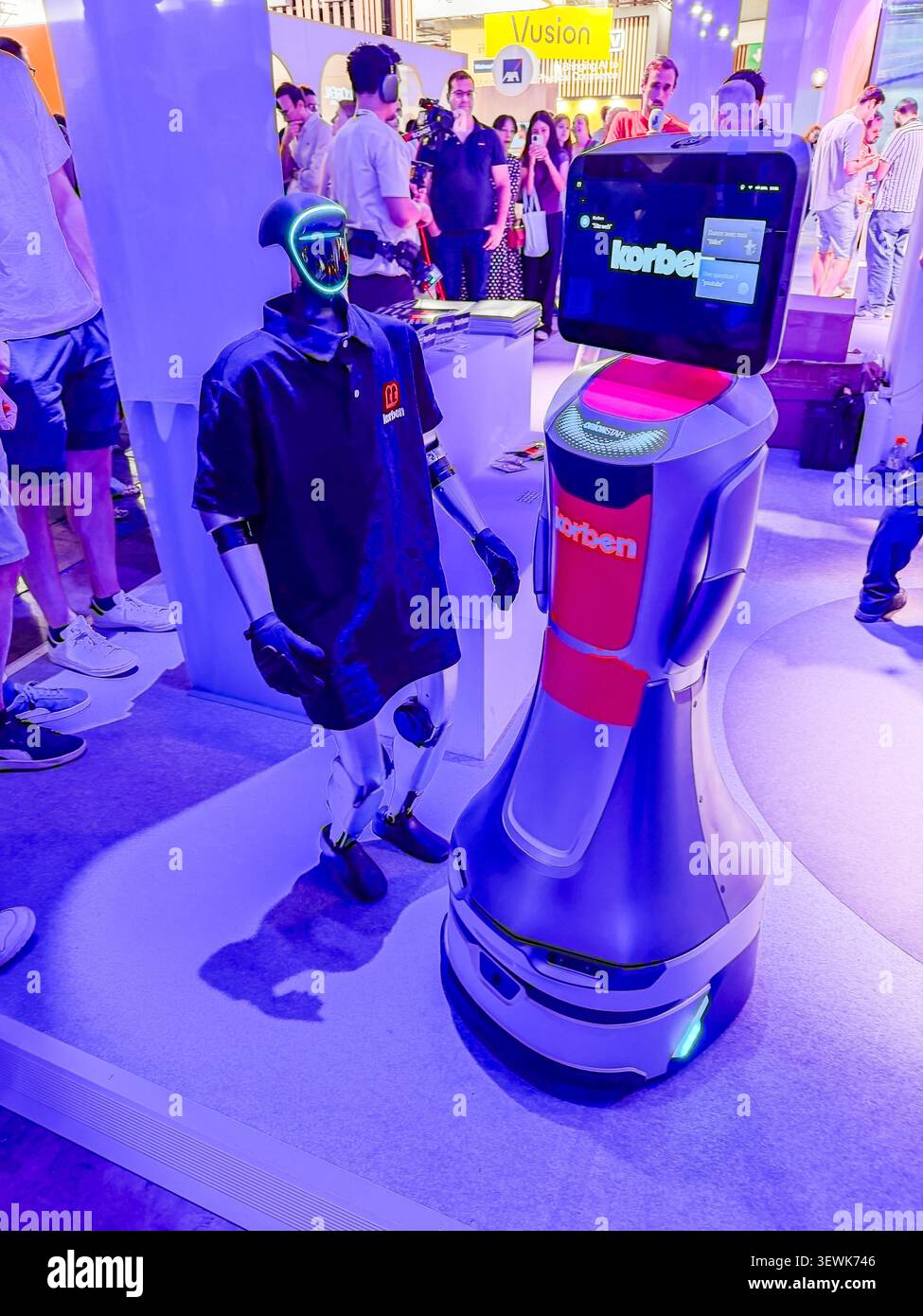 Parigi, Francia, Inside View, International Technology Trade Show, VIVATECH, mostre, "Korben Robots", (Orionstar) Made in France Foto Stock