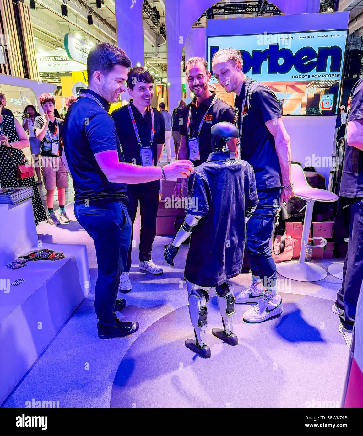Parigi, Francia, Inside View, International Technology Trade Show, VIVATECH, mostre, "Korben Robots", (Orionstar) Made in France Foto Stock