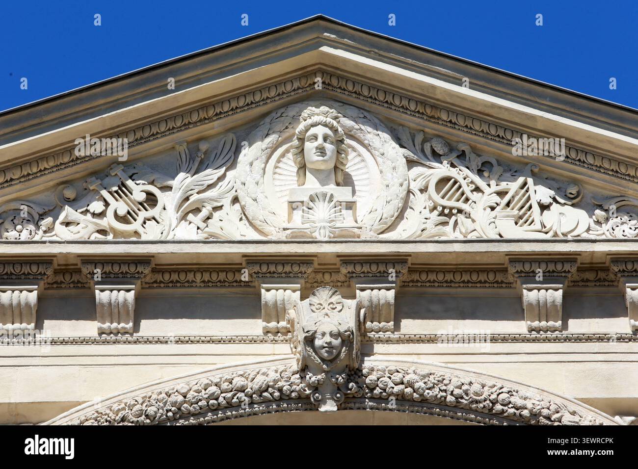 L'Opéra Grand Avignon, nommé Initialement Théâtre Municipal, puis Opéra-Théâtre d'Avignon et des Pays de Vaucluse, est une salle de spectacle construi Foto Stock