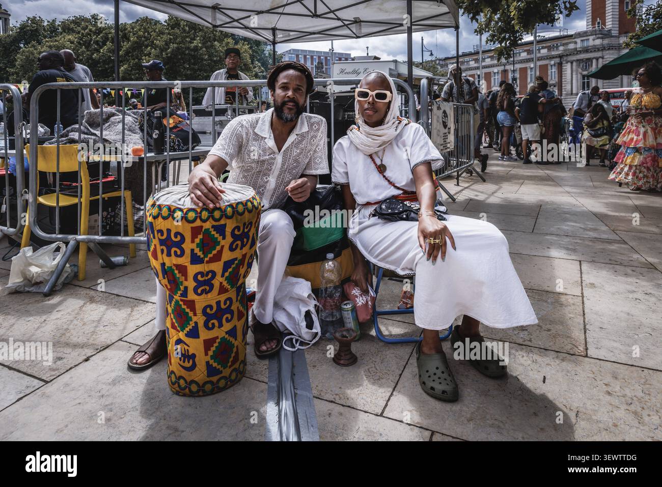 Artisti musicali, tra cui Teshay Makeda, l'imperatrice del roots soul, al Windrush Big Caribbean Lunch 2026. Foto Stock