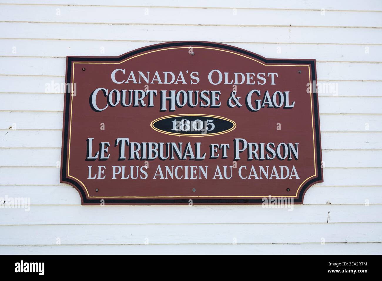 Il tribunale più antico del Canada e il cartello della prigione nel vecchio tribunale sulla NS 308 a Tusket, nuova Scozia, Canada Foto Stock