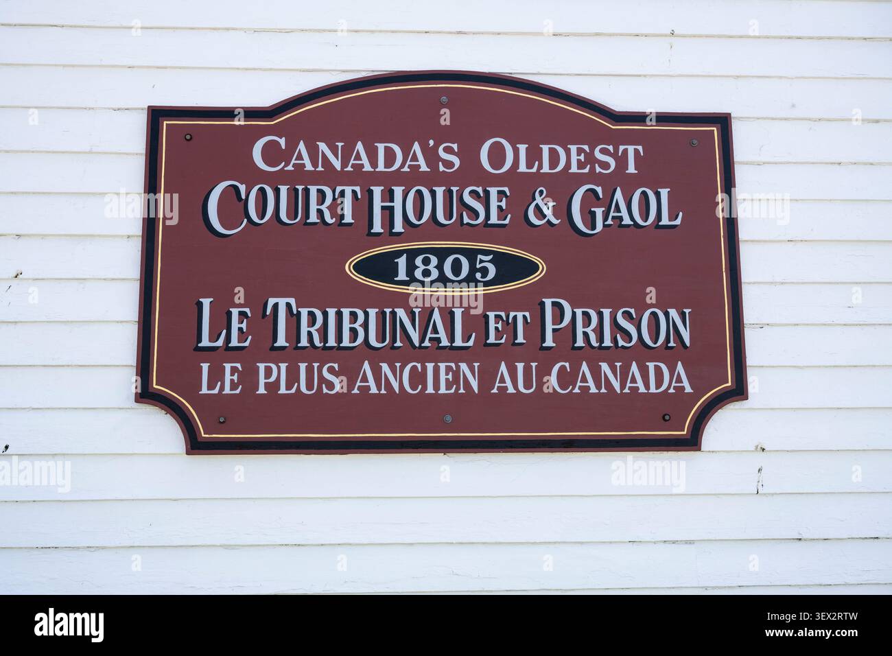 Il tribunale più antico del Canada e il cartello della prigione nel vecchio tribunale sulla NS 308 a Tusket, nuova Scozia, Canada Foto Stock