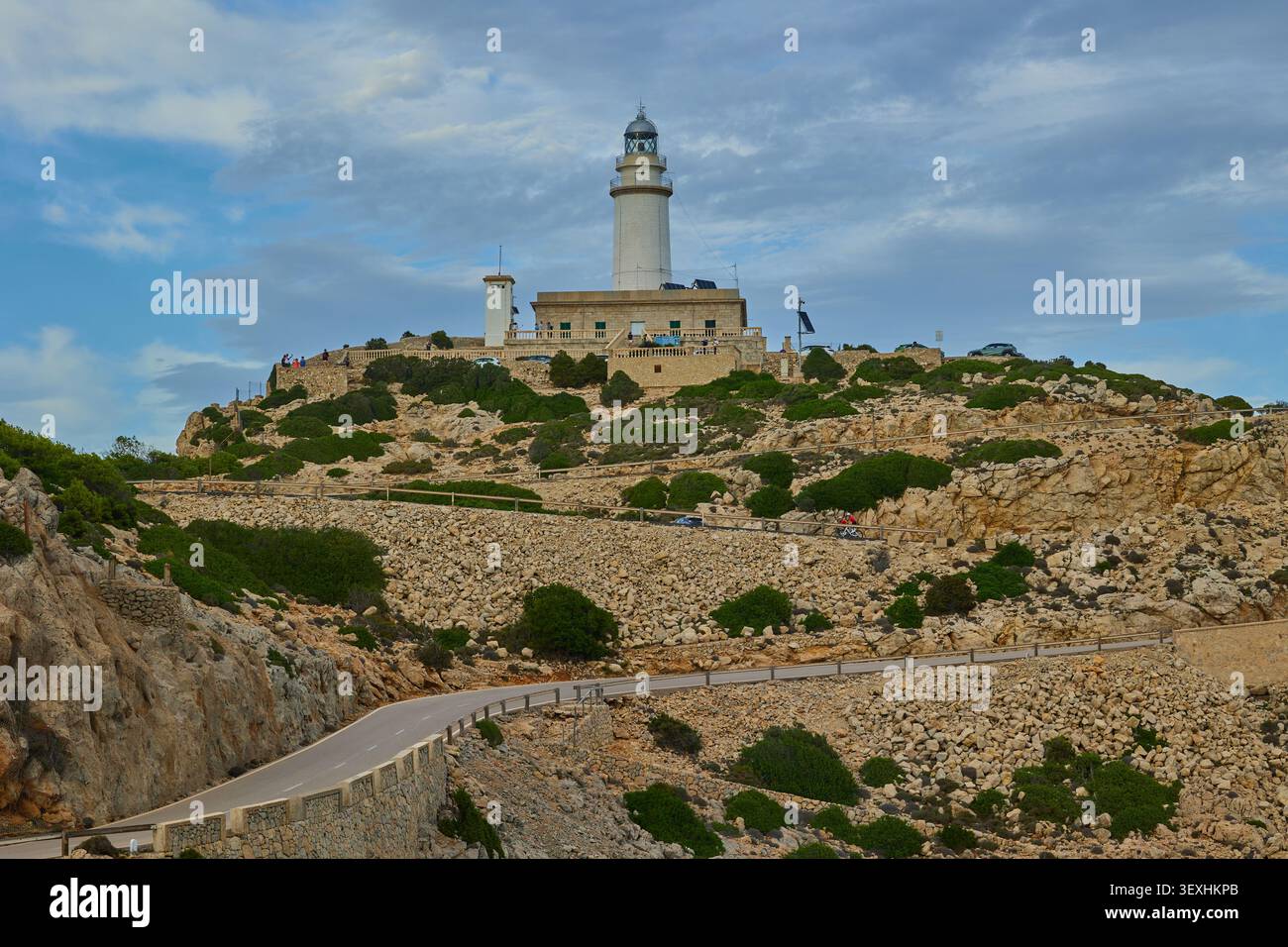 Faro di Cap Formentor nel sud di Maiorca. Maiorca, Spagna - 9 ottobre 2024. Foto Stock