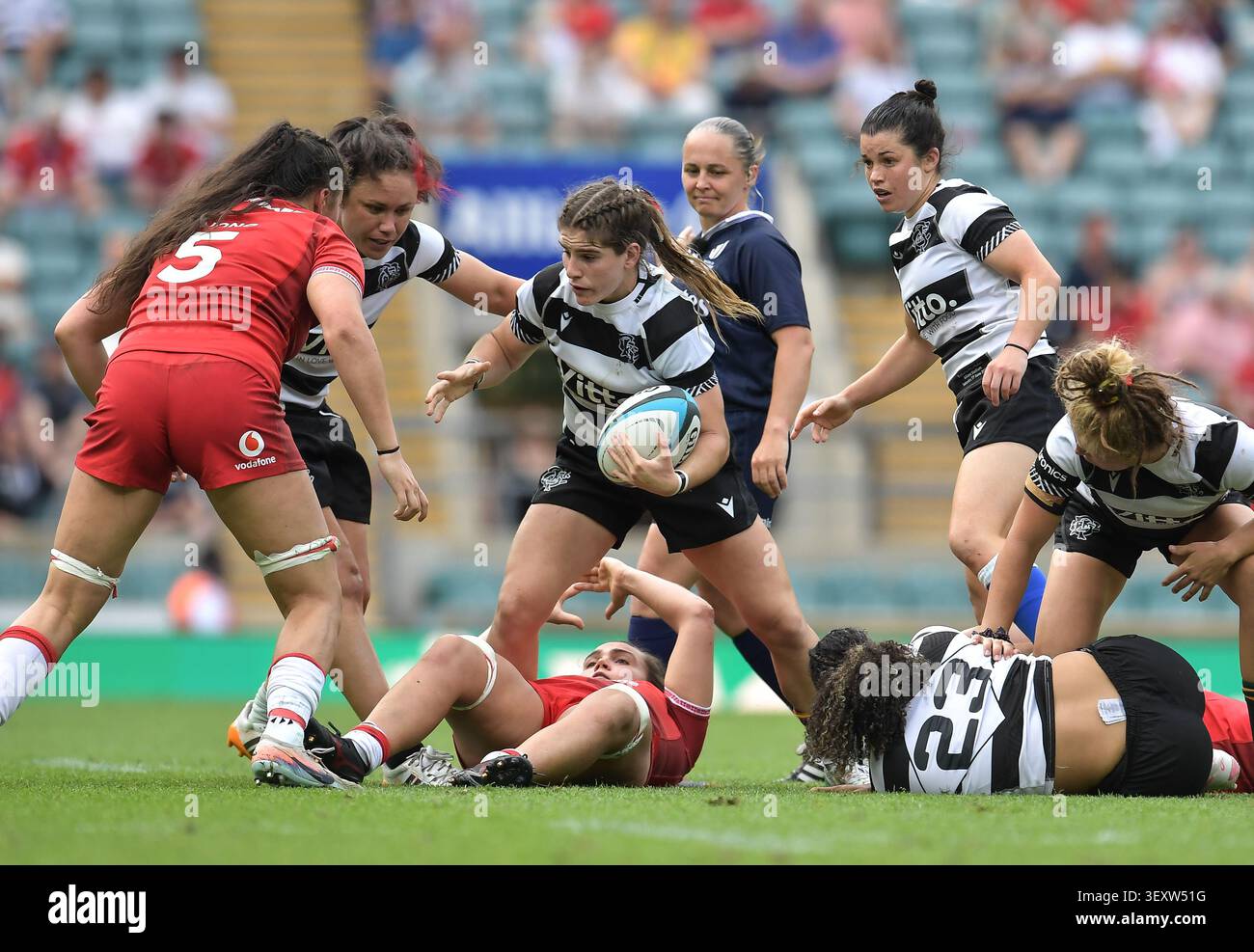 Barbarians Caity Mattinson durante la partita tra Barbarians Women e Wales Women all'Allianze Stadium di Londra Regno Unito il 27 giugno 2026, foto di Foto Stock
