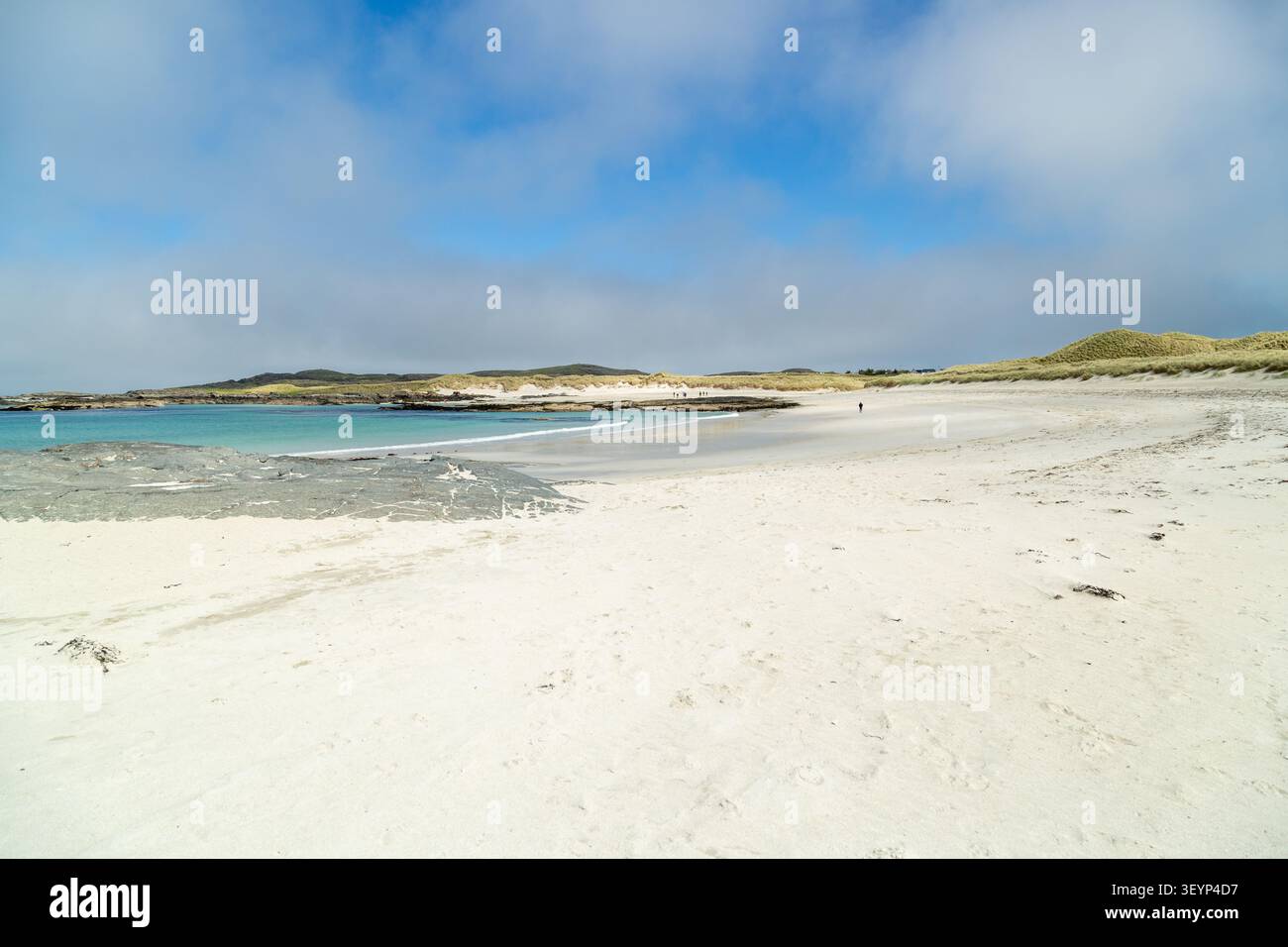 Sanna Bay, nella regione delle Highland scozzesi, la sabbia bianca e le limpide acque turchesi la rendono una delle migliori spiagge dello Scotlands. Foto Stock