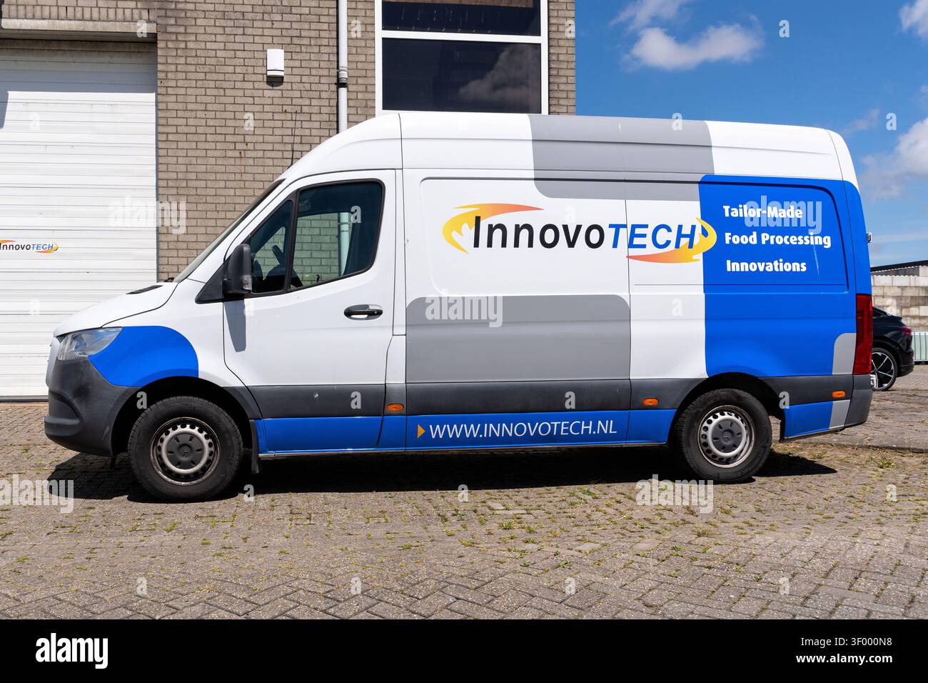 Furgone Innovotech Merceders-Benz Sprinter Foto Stock