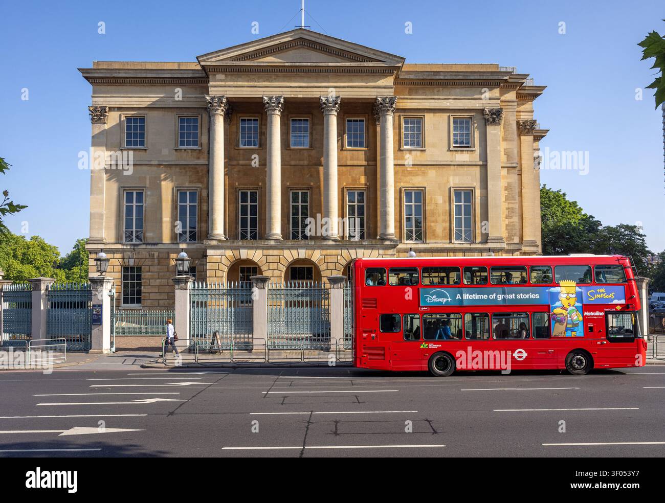 LONDON, UK. Apsley House a Hyde Park Corner, la storica casa georgiana ed ex residenza del 1° duca di Wellington. Foto Stock