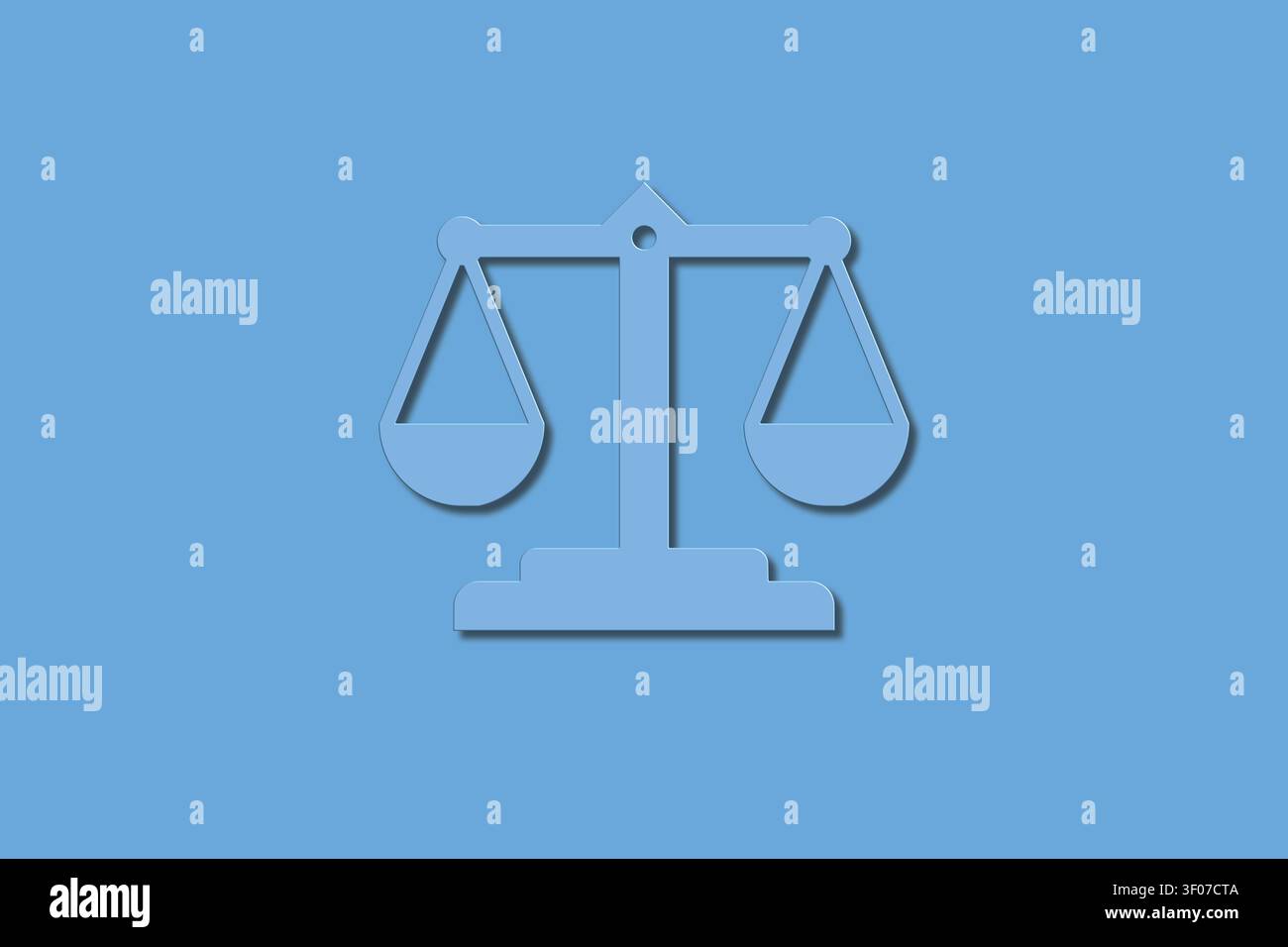 Le bilance sono centrate su uno sfondo blu. Le bilance sono un simbolo comune di legge e giustizia. Non ci sono testo o altri elementi presenti nell Foto Stock