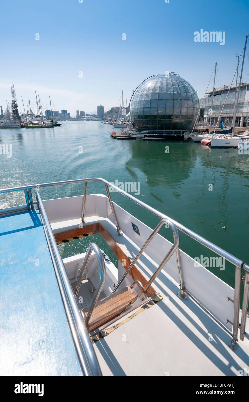 Italia, Liguria, Genova, Porto Antico, Vecchio Porto, Biosfera di Renzo Piano del 2001 Foto Stock