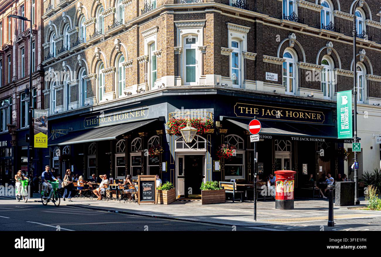 The Jack Horner, Tottenham Court Road, Londra, Inghilterra, Regno Unito. Foto Stock