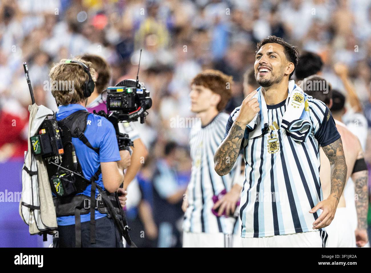 KANSAS, - 11 LUGLIO: Leandro Paredes durante la partita degli ottavi di finale della Coppa del Mondo FIFA 2026 tra Argentina e Svizzera al Kansas Stadium l'11 luglio 202 Foto Stock